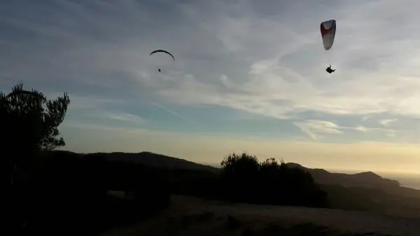 Les visiteurs du ciel