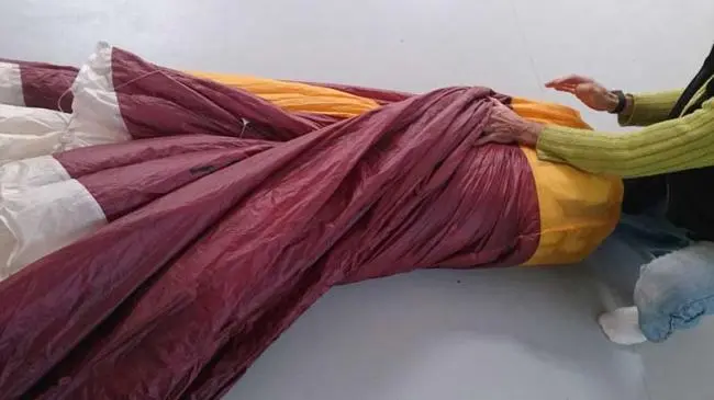 Pour mieux plier votre voile avec joncs