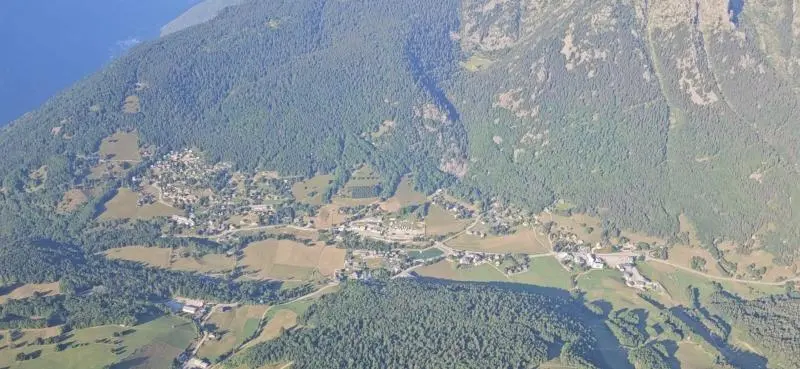 Sainte-Victoire jusqu'à Grenoble par Yann Lepage
