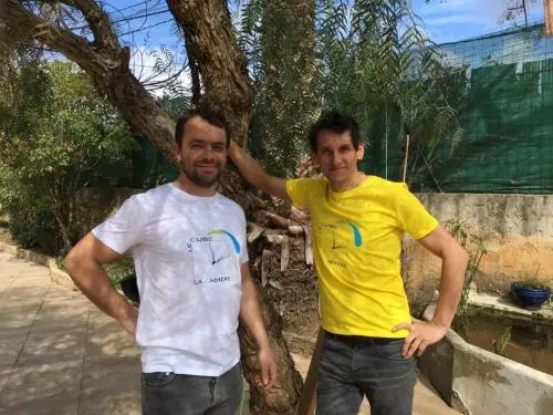 T-shirts club
