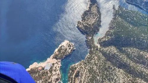 NOEL DANS LES CALANQUES