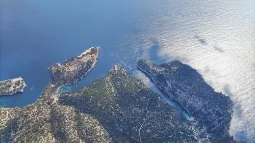 NOEL DANS LES CALANQUES